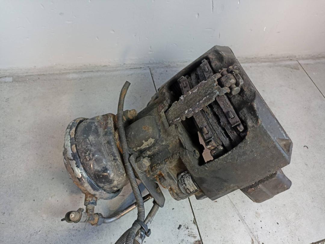 суппорт передний левый MAN TGL 1 поколение 2010, 81508046539 - фото №1