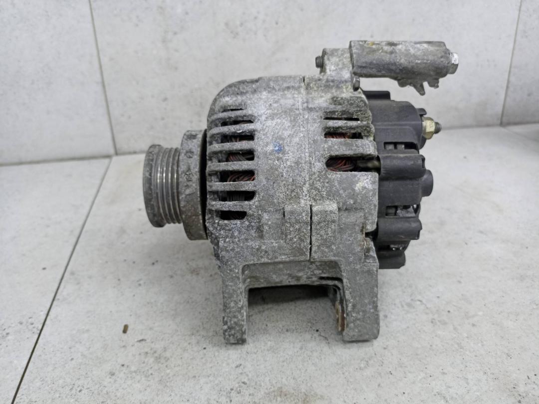 генератор Renault Scenic 2 поколение 2004, 8200100907 - фото №1