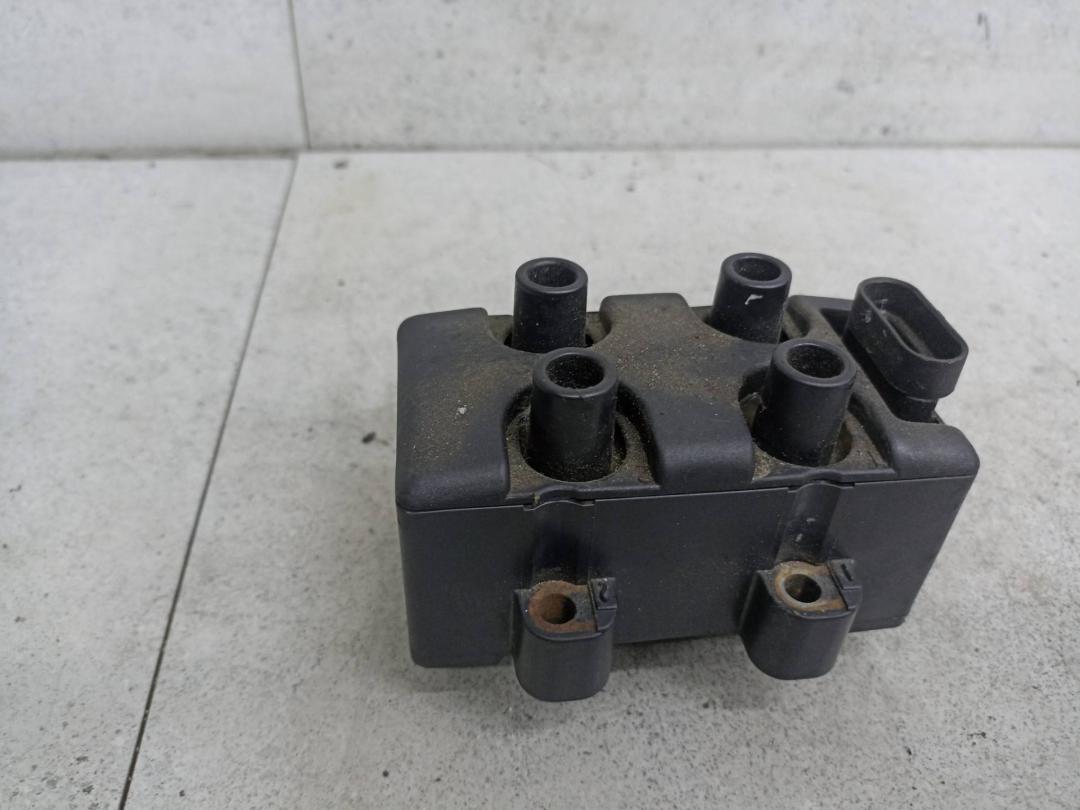 катушка зажигания Renault Logan 1 поколение 2008, 7700274008 - фото №1