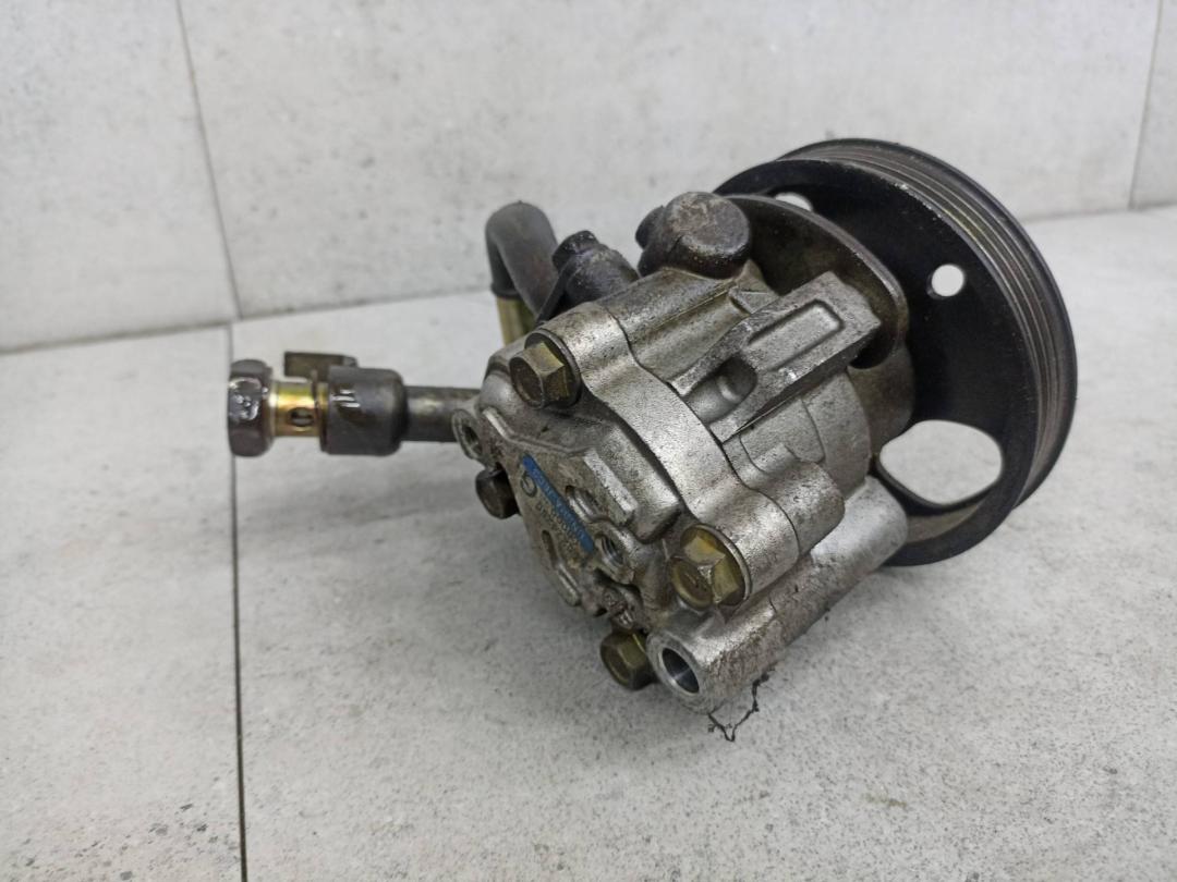 насос гидроусилителя руля Nissan Murano Z50 2004, 49110CB000 - фото №1