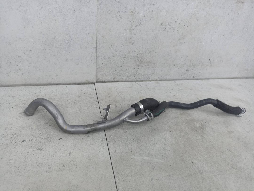 трубка охлаждающей жидкости Renault Arkana 1 поколение 2020, 210476135R - фото №1