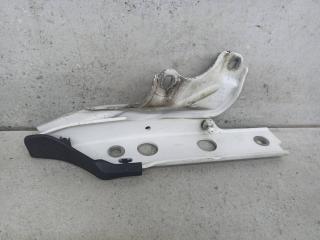 петля капота правая Audi A6 4G/C7 2012, 4C8823302D