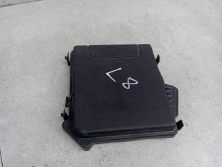 крышка блока предохранителей Renault Megane 3 поколение 2011, 284C40002R