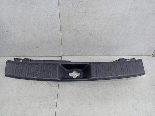 накладка внутренняя на заднюю панель кузова Nissan Juke YF15 (2010 - 2014), 849921KA2A