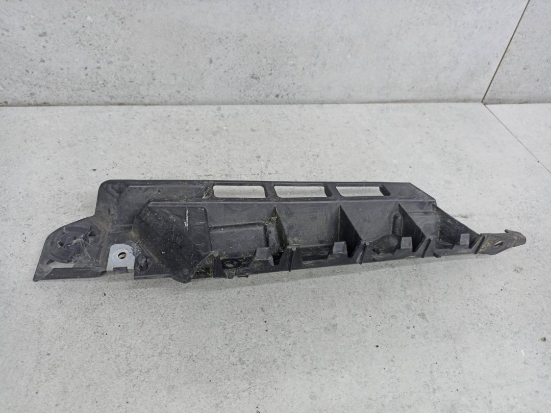 Крепление бампера заднего Porsche Panamera 4S 970 2012, 97050563501 - фото №1