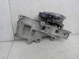 кронштейн генератора Volkswagen Golf 6 поколение 2011, 2.0 л., бензин, 06F903143E