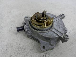 насос вакуумный Volkswagen Golf 6 поколение 2011, 2.0 л., бензин, 06D145100H