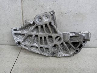 кронштейн двигателя Renault Trafic 2 поколение [рестайлинг] 2010, 2.0 л., M9R 780, дизель, 8200399938