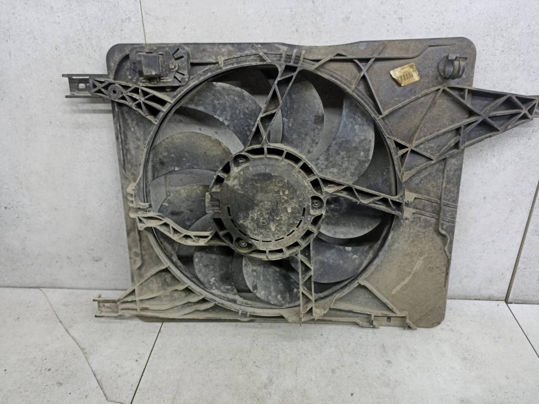 вентилятор радиатора Nissan Qashqai 1 поколение 2008, 21481JD21A - фото №1