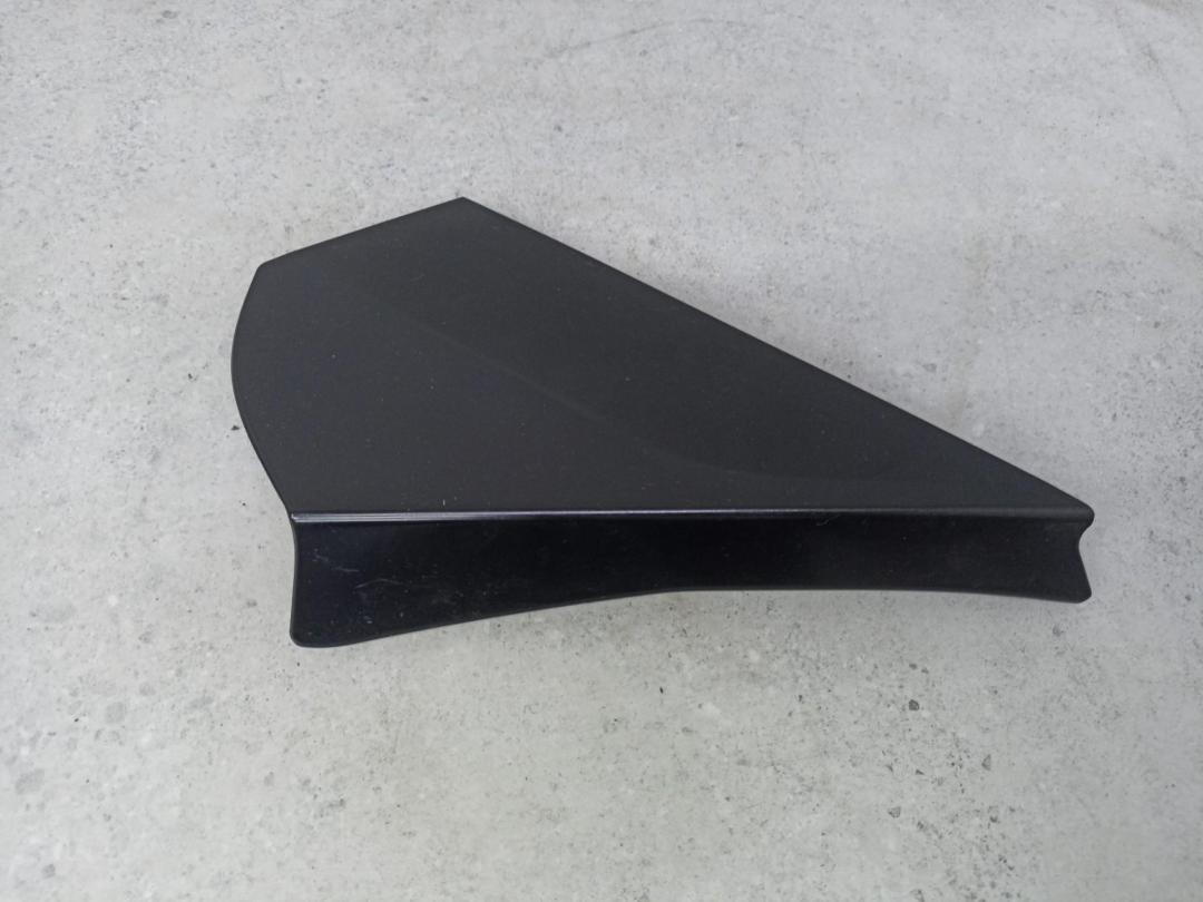 молдинг (накладка кузовная) Toyota C-HR 1 поколение AX10 2017, 62581F4010, 62505F4010 - фото №1