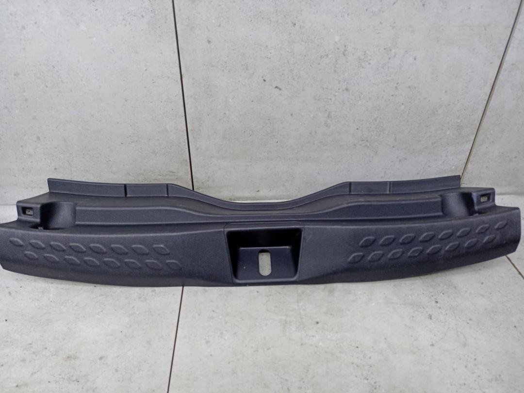 обшивка багажника Toyota C-HR 1 поколение AX10 2018, 64716F4010 - фото №1