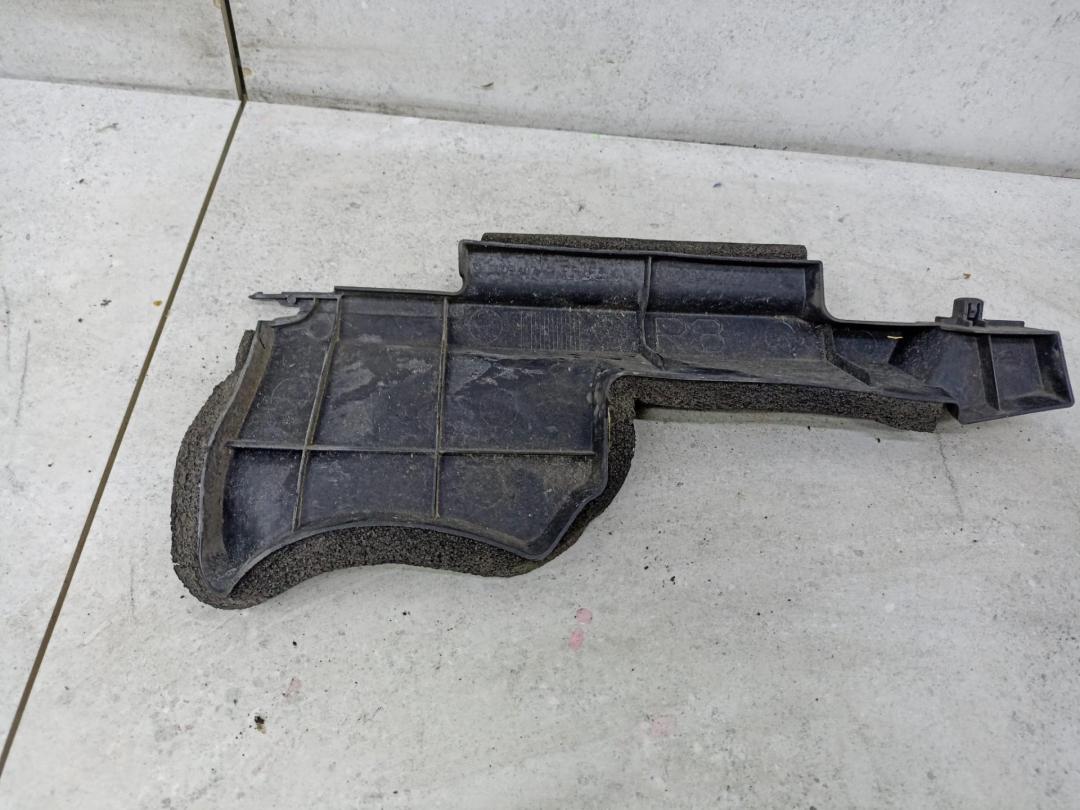 воздуховод (дефлектор) радиатора Toyota C-HR 1 поколение AX10 2018, 165930T050 - фото №1