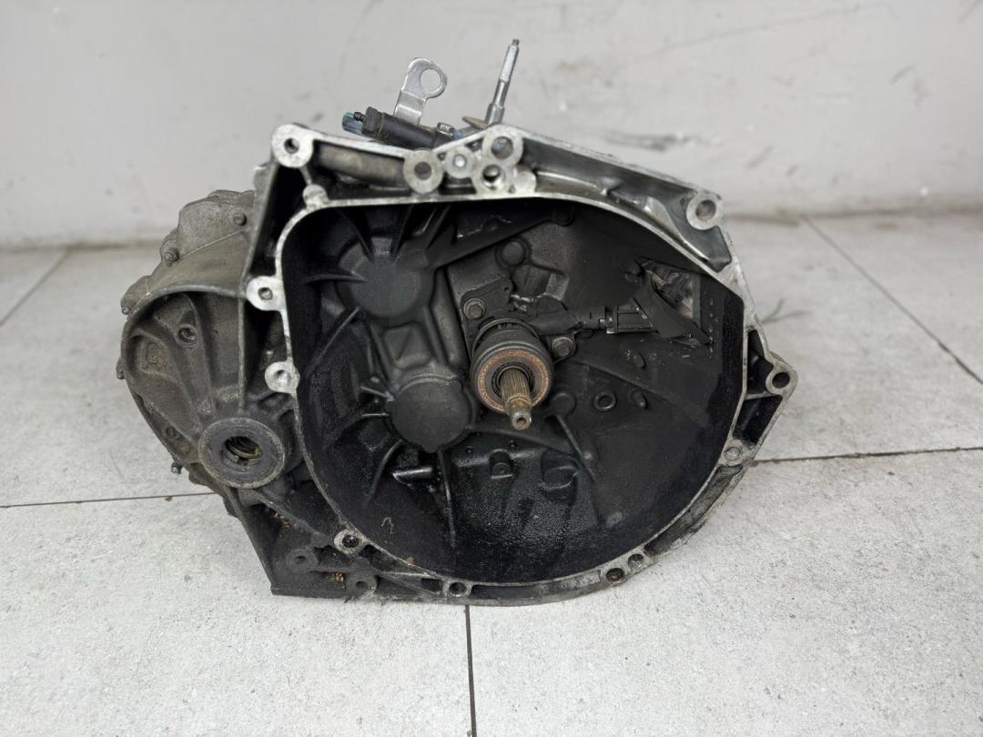 КПП механическая (МКПП) Peugeot 3008 1 поколение 2013, 9686219510 - фото №1