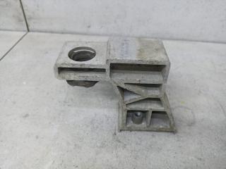 кронштейн радиатора Mercedes-Benz E-Класс W213/S213/C238/A238 2018, A2135010620