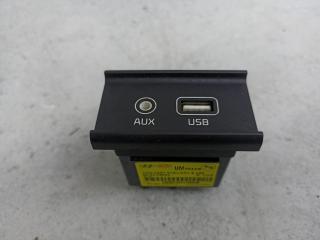 разъем AUX / USB Kia Sorento 3 поколение [рестайлинг] 2018, 96120C5KB0
