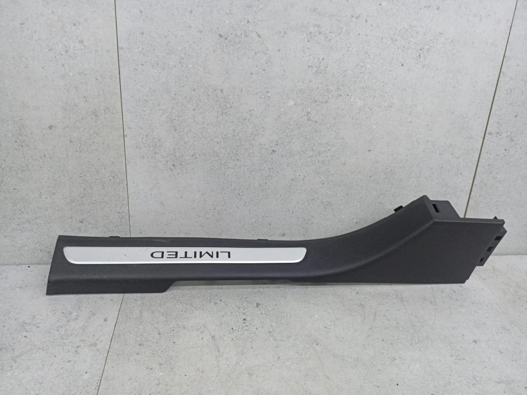 накладка на порог внутренняя Renault Scenic 4 поколение, 769513291R, 769517657R - фото №1