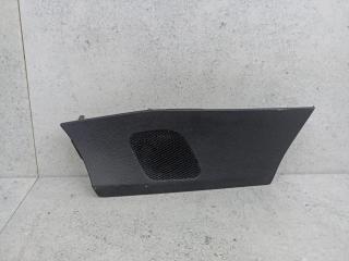 пластик Renault Scenic 4 поколение 2019, 682116132R