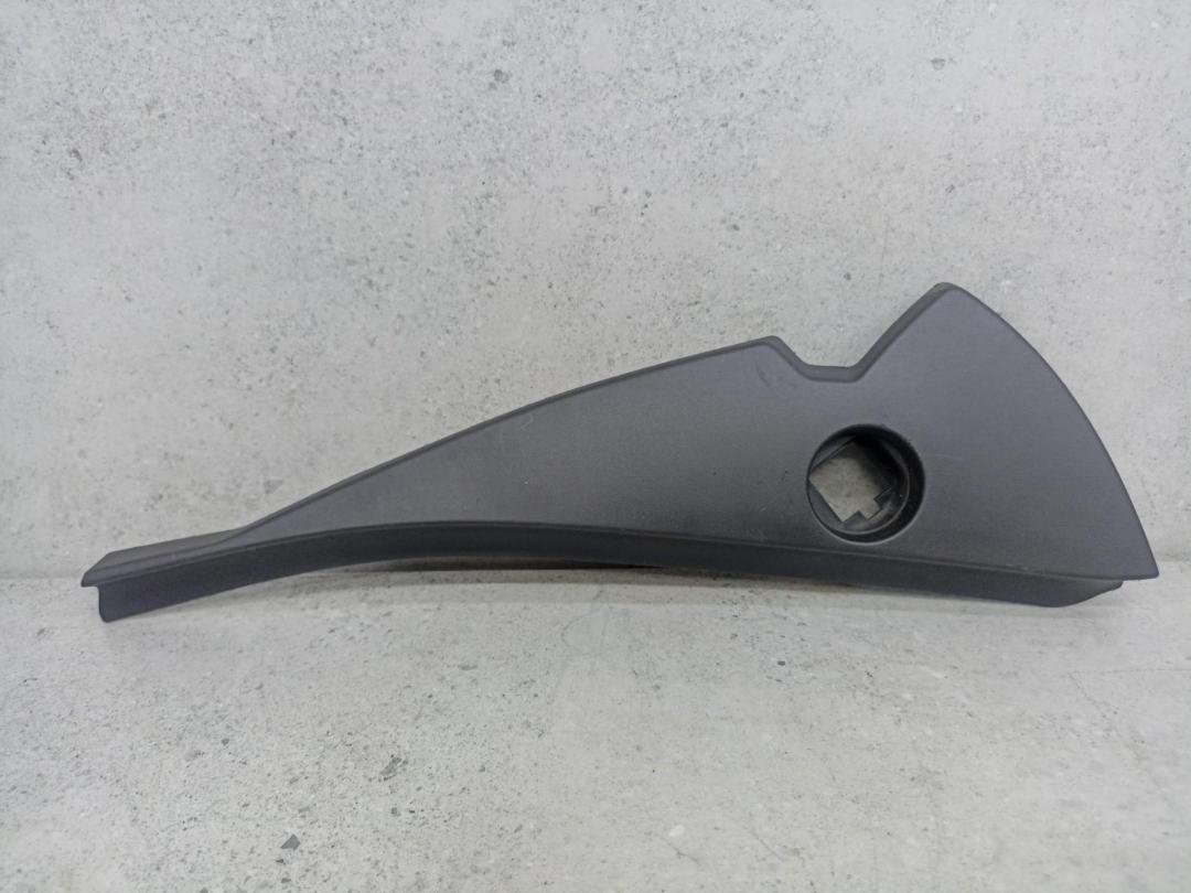 заглушка в торпедо правая Renault Scenic 4 поколение 2019, 689209812R, 689201718R - фото №1