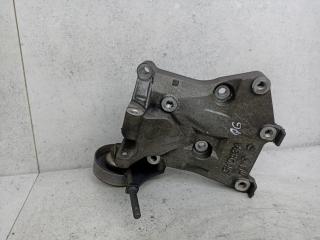 кронштейн компрессора кондиционера Nissan Primera P12 (2001 - 2008), 11910BM700