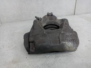 суппорт передний правый Renault Duster 1 поколение 2015, 410018218R