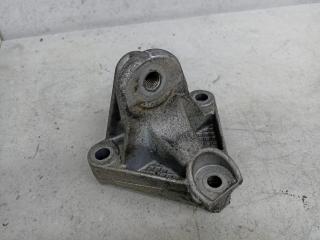 кронштейн двигателя Renault Laguna 2 поколение 2003, 820000032