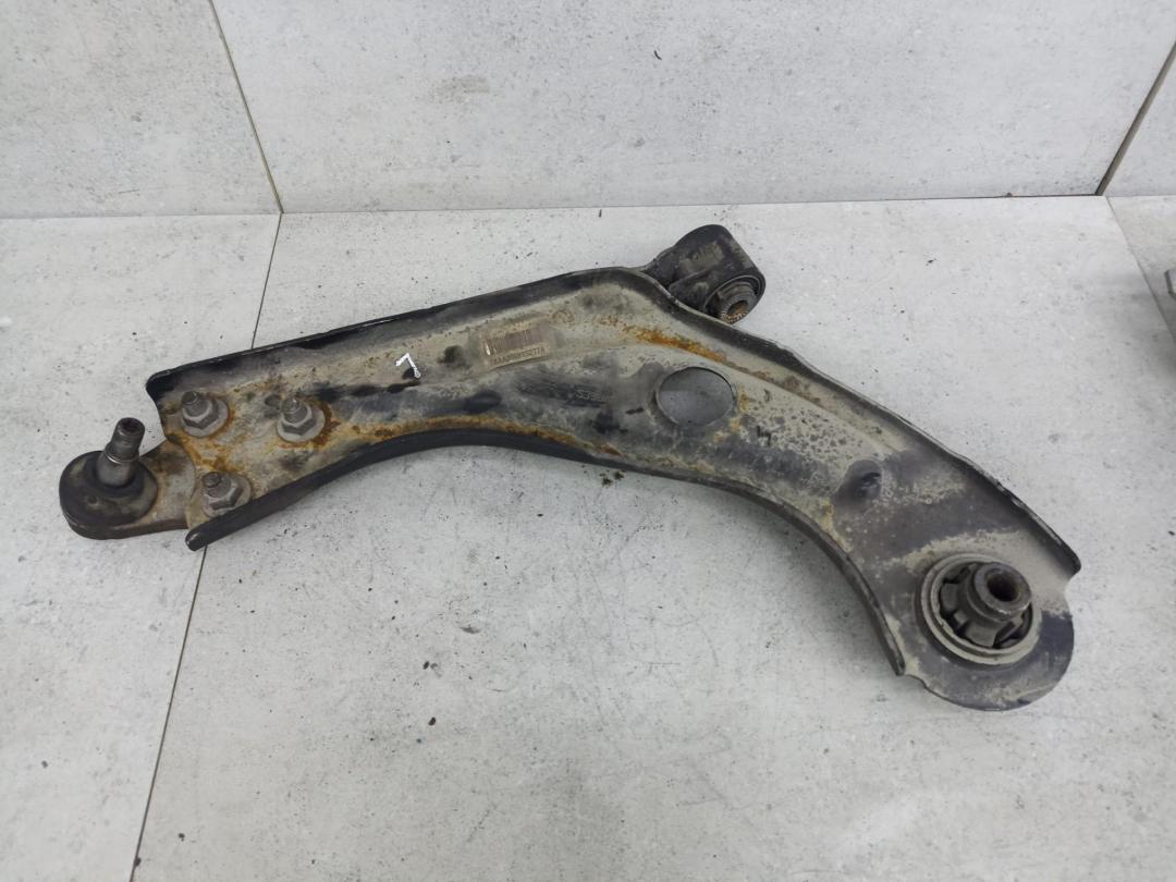 рычаг передний Citroen C4 Grand Picasso 2 поколение 2015, 9678311380 - фото №1