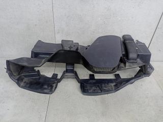 воздуховод (дефлектор) радиатора Renault Scenic 4 поколение 2020, 628109433R