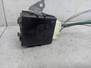 реле стеклоочистителей Toyota C-HR 1 поколение AX10 (2016 - 2019), 85940F4010, 4230003010