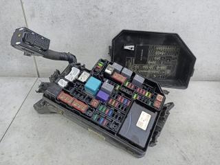 блок предохранителей Toyota C-HR 1 поколение AX10 [рестайлинг] 2020, 1.2 л., 8NR-FTS, бензин, 8264147050