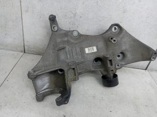кронштейн генератора Renault Duster 1 поколение (2010 - 2015), 8201033565