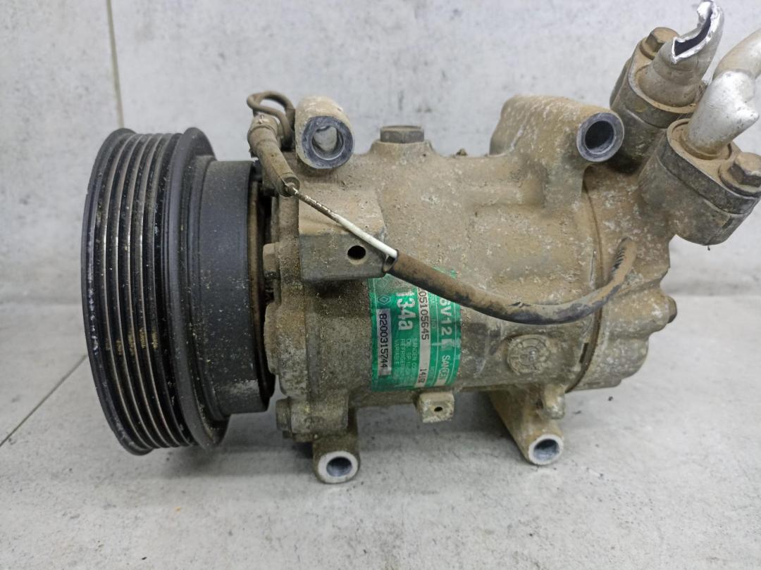 компрессор кондиционера Renault Kangoo 1 поколение 2003, 8200315744 - фото №1