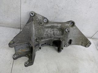кронштейн генератора Renault Laguna 2 поколение 2004, 8200183234
