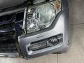 передняя часть (ноускат) Mitsubishi Pajero 4 поколение [рестайлинг] 2012, 3.8 л., 6G75, бензин - фото №5