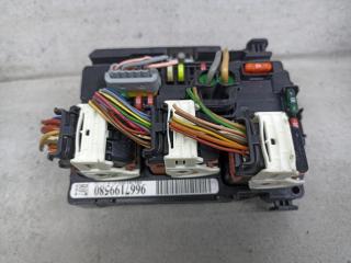 блок предохранителей Citroen C4 1 поколение 2013, 9667199580