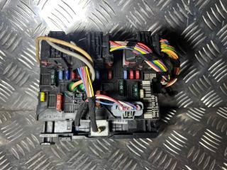 блок предохранителей Peugeot 307 1 поколение [рестайлинг] 2006, 9661708180