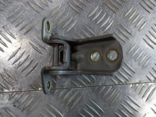 петля двери Nissan X-Trail T30 2004, 804018H700