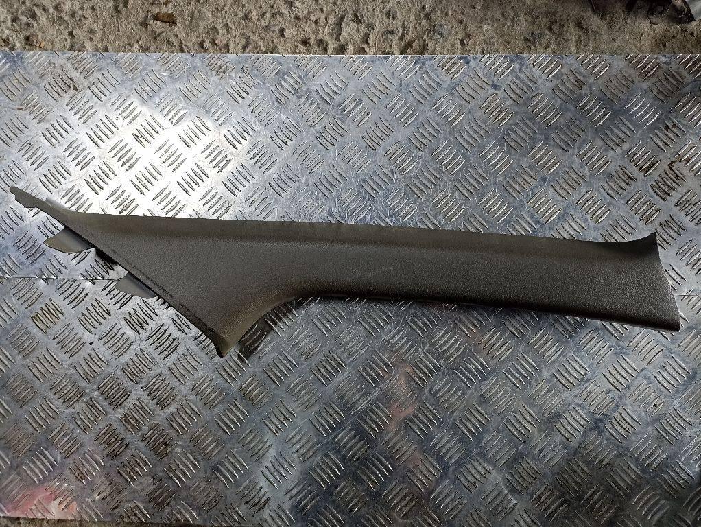 обшивка стойки Nissan Murano Z50 2005, 76911CA000 - фото №1