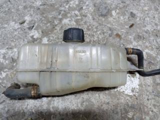 бачок расширительный Renault Clio 3 поколение 2009, 7701477290