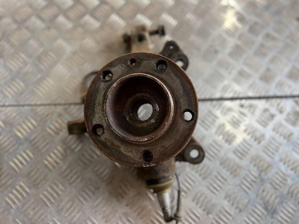 кулак поворотный правый Renault Master 3 поколение 2012, 400103826R - фото №1