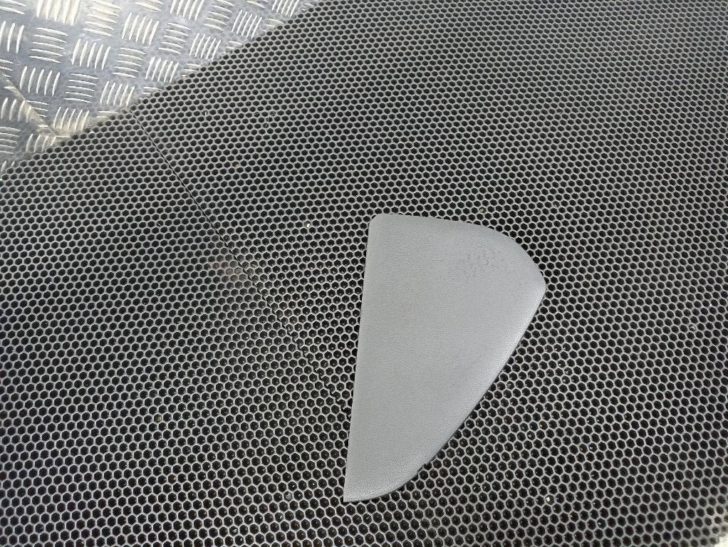 накладка на торпедо (консоль) Audi A4 B8/8K 2010, 8K0857085A - фото №1