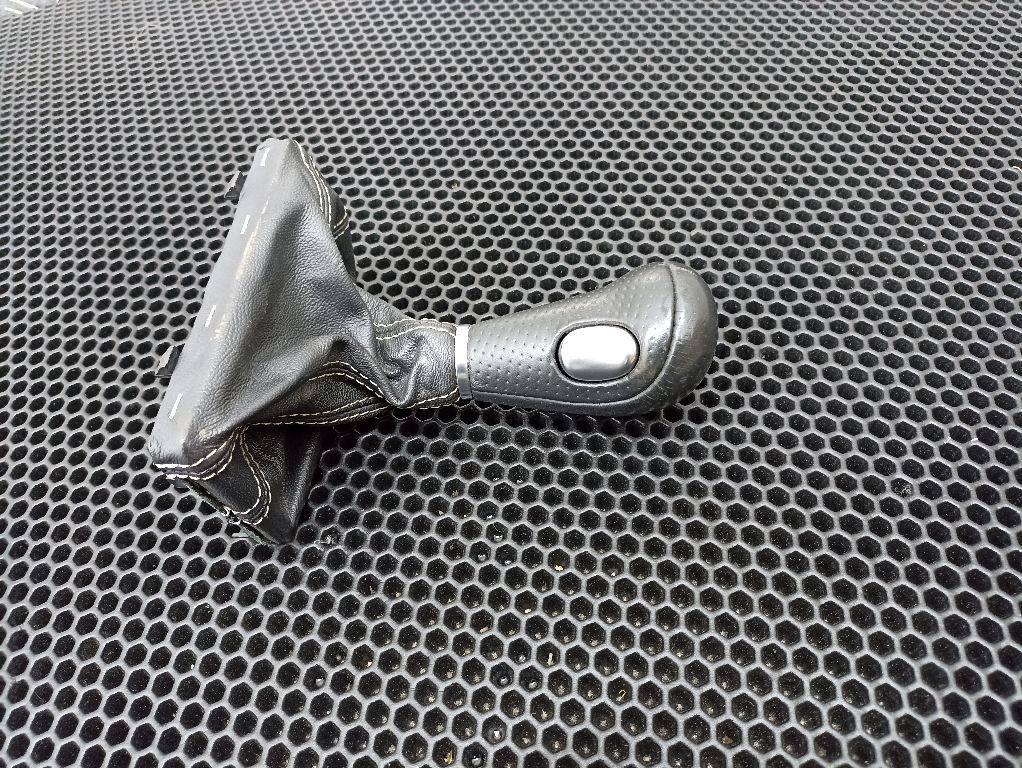 ручка кулисы КПП Audi A4 B8/8K 2010, 8T1713139A - фото №1