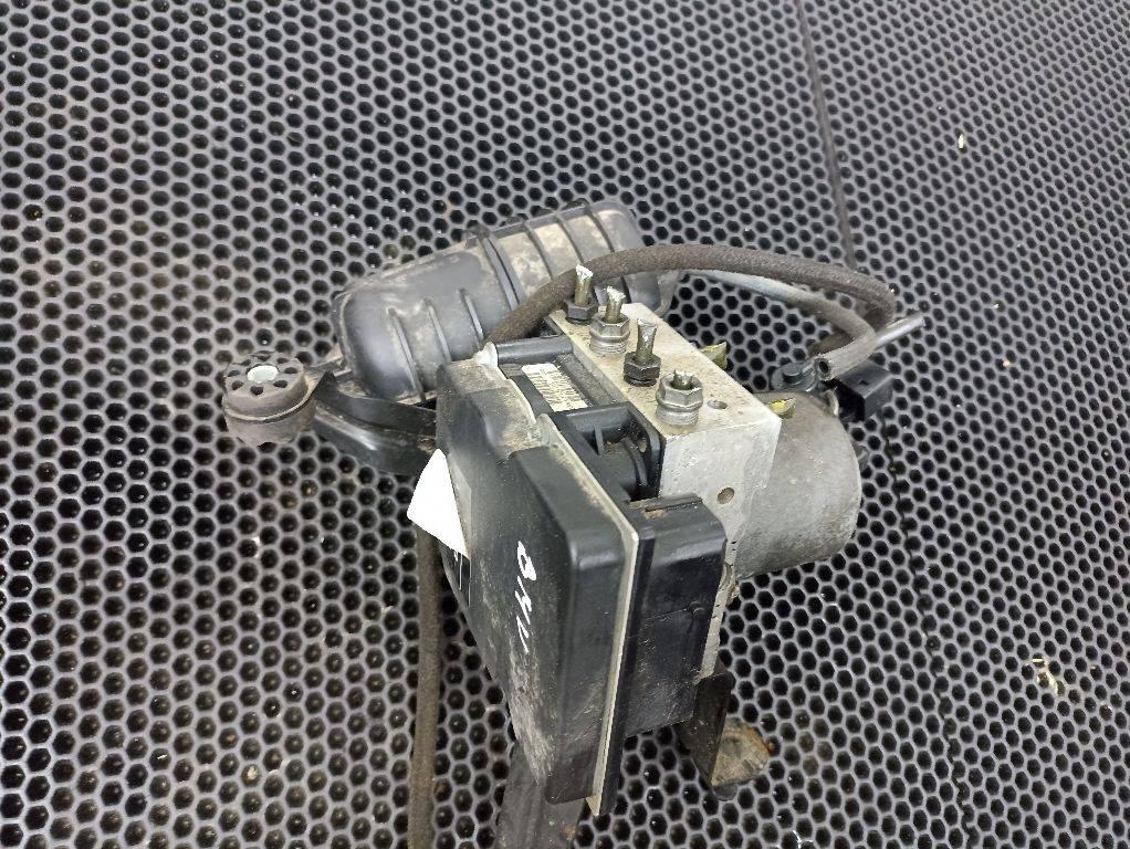 блок ABS BMW 5 серия E60/E61 2007, 0265234029 - фото №1