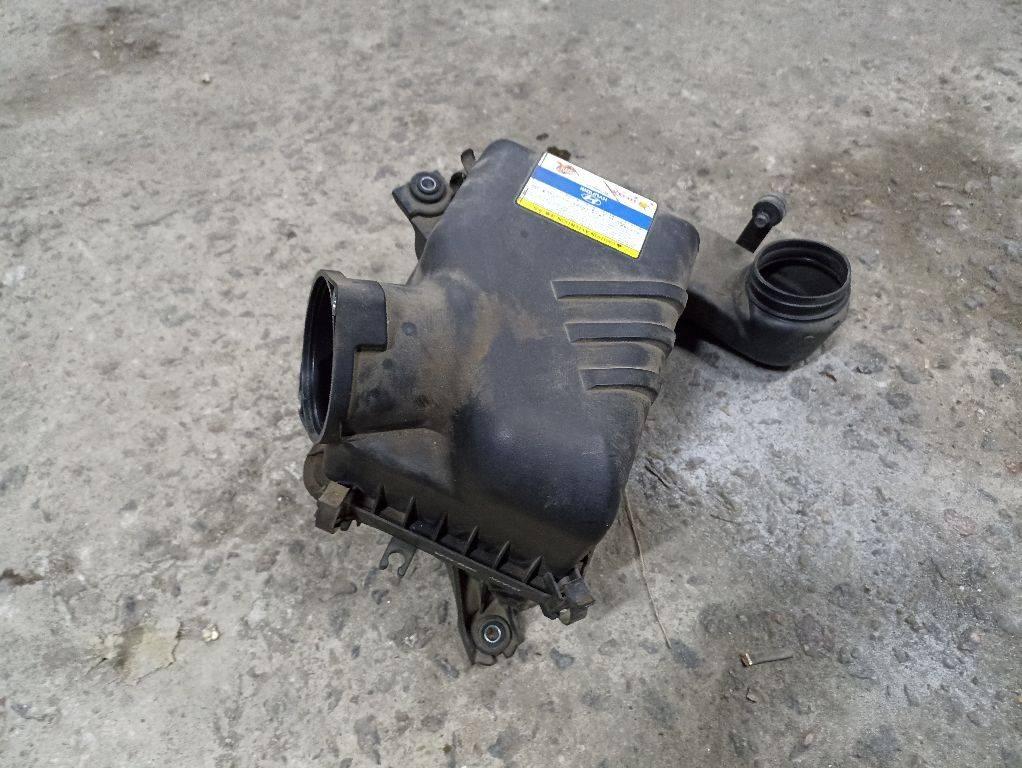 корпус воздушного фильтра Hyundai Tucson 1 поколение 2007, 281002E250 - фото №1