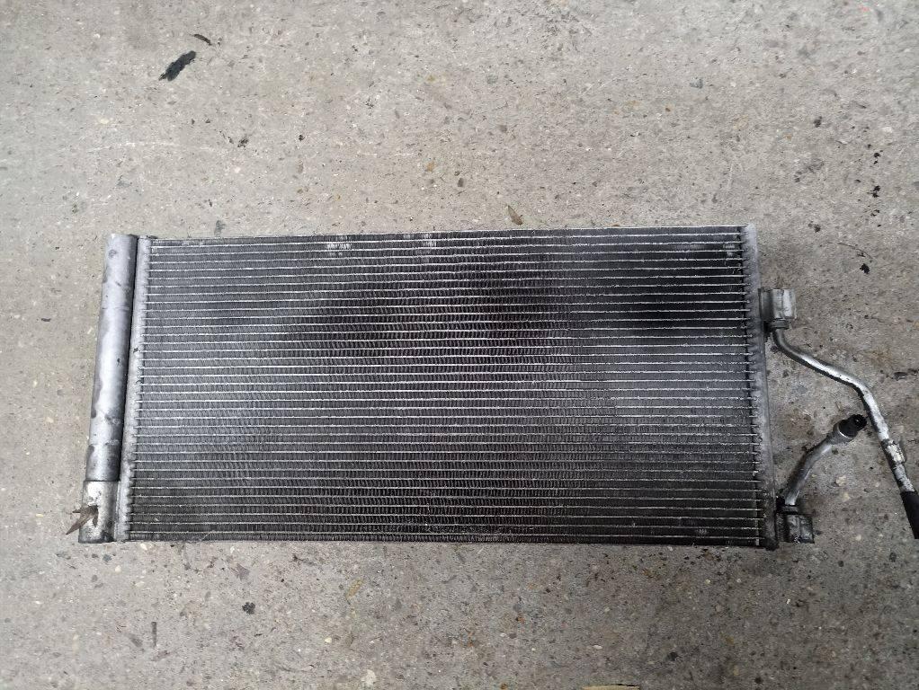 радиатор кондиционера Renault Laguna 3 поколение 2011, 921100002R - фото №1