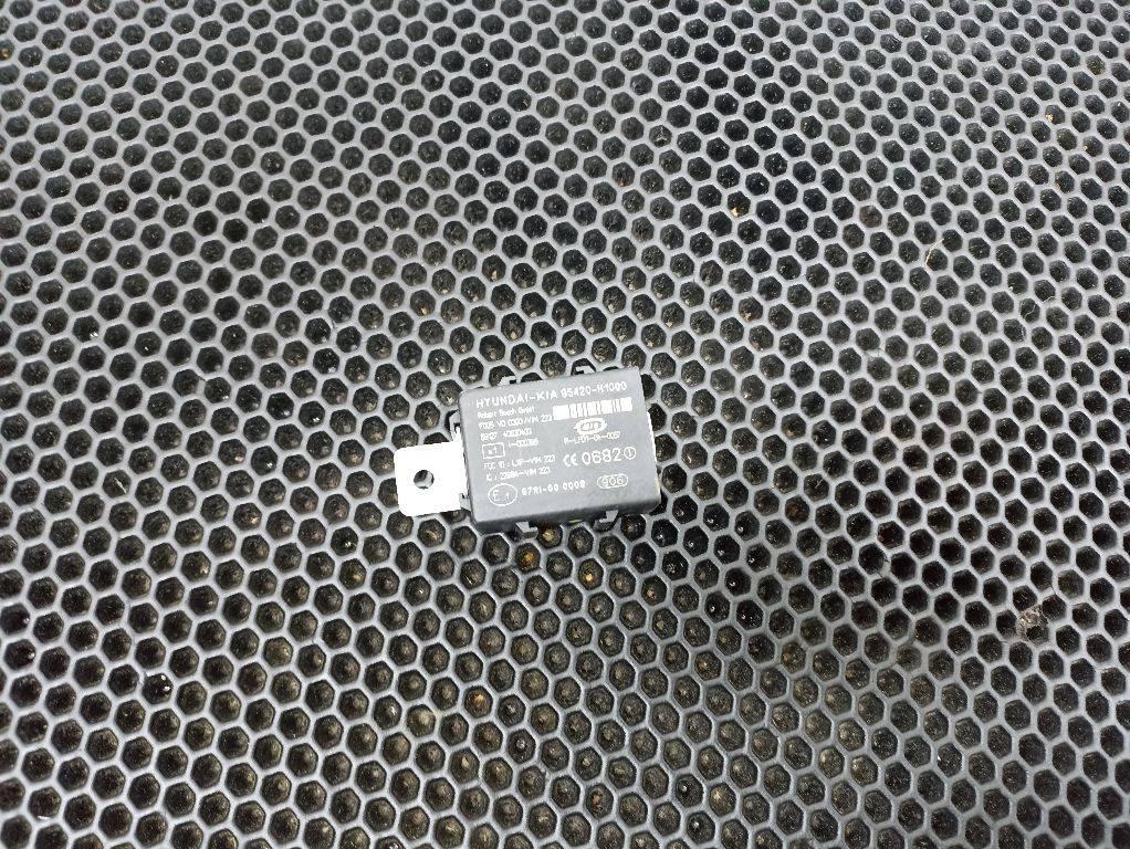 Иммобилайзер Hyundai Tucson 1 поколение 2006, 95420H1000 - фото №1