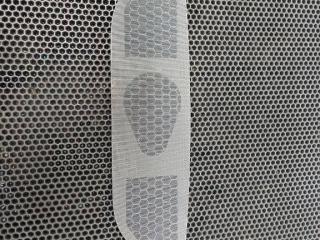 сетка на динамик Volkswagen Touareg 2 поколение 2014, 7P6819153