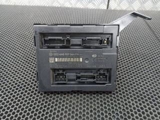 блок комфорта Volkswagen Touareg 2 поколение 2014, 4H0907064