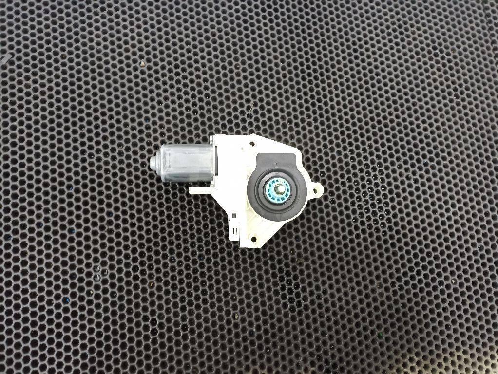 моторчик стеклоподъемника передний правый Volkswagen Touareg 2 поколение 2014, 8K0959802B - фото №1