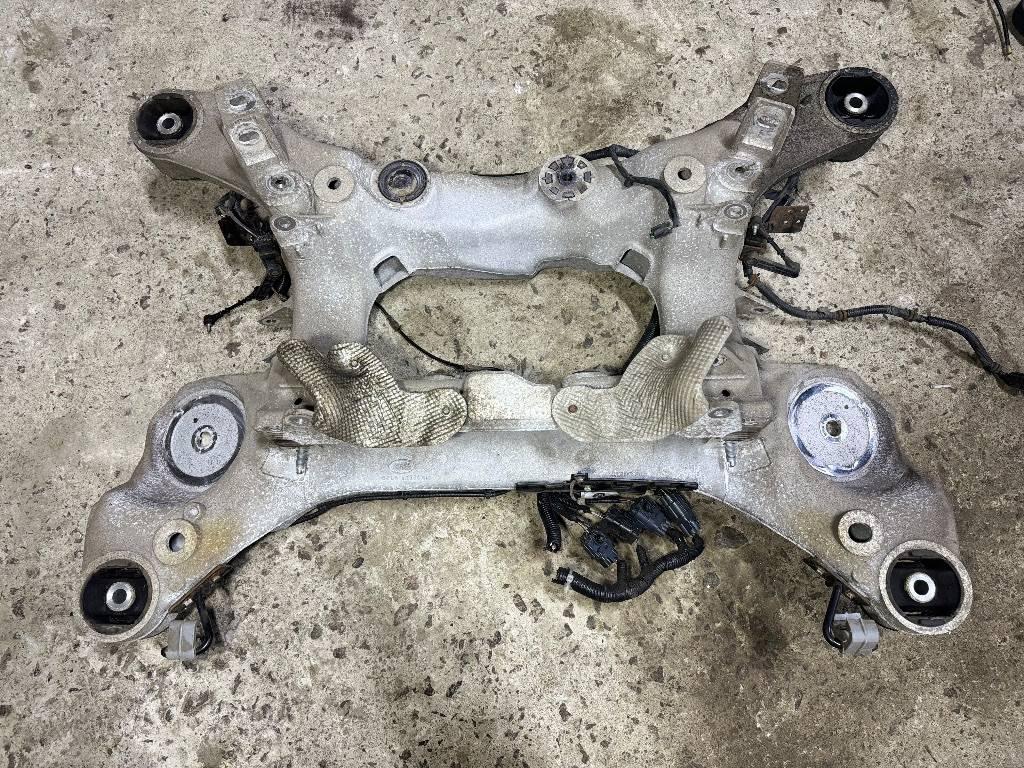 балка подвески задняя Land Rover Range Rover Sport 2 поколение 2016, LR037517, CRLA5K091AM - фото №1