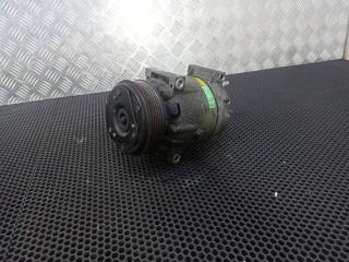 компрессор кондиционера Renault Trafic 2 поколение 2006, 7700105765